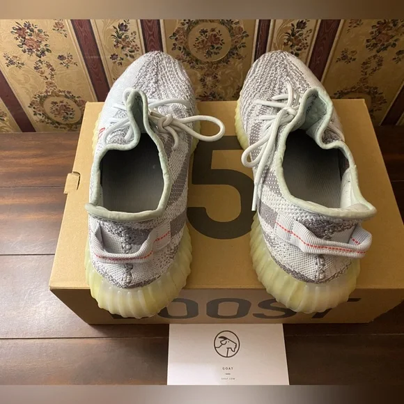 Adidas Yeezy Boost 350 V2 Blue Tint.Size 14